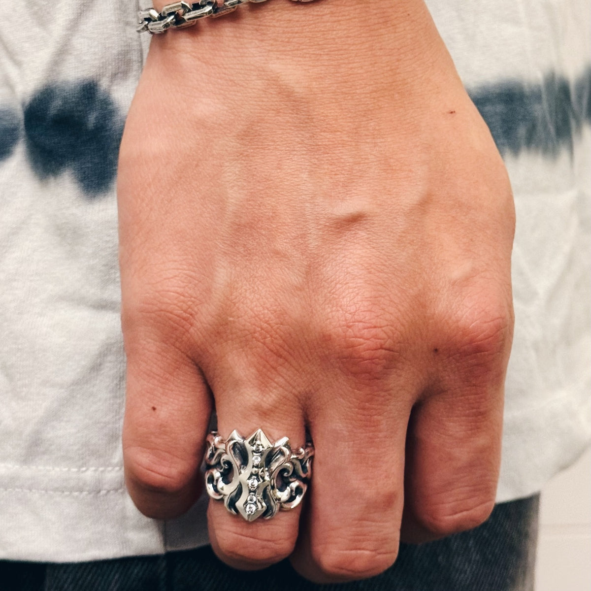 Gothic Thorn Vine Ring 荊棘藤蔓鋯石戒指