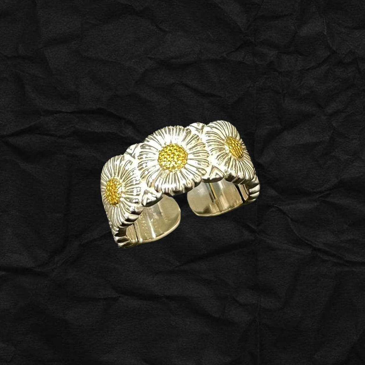 Daisy Ring 拋光雛菊戒指