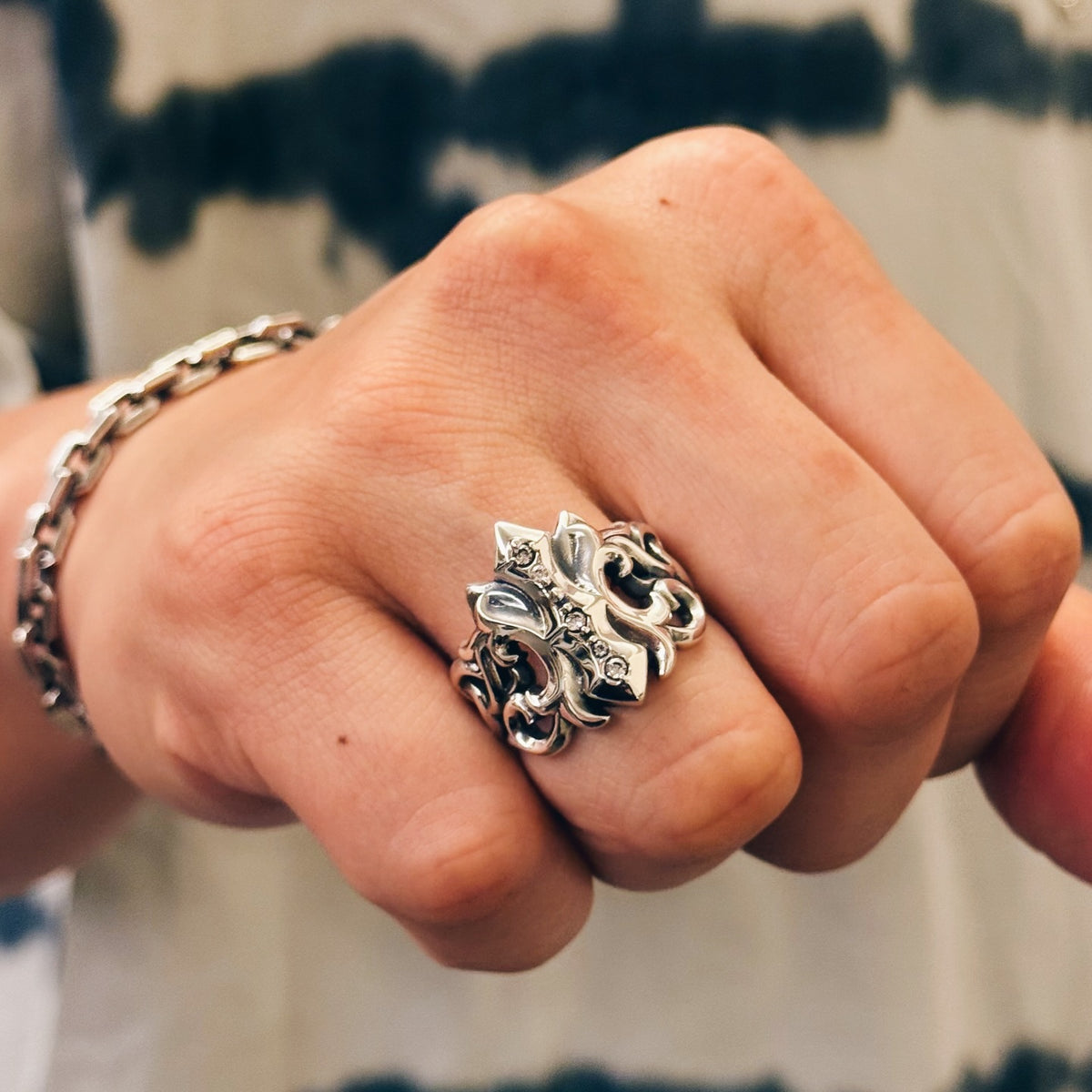 Gothic Thorn Vine Ring 荊棘藤蔓鋯石戒指