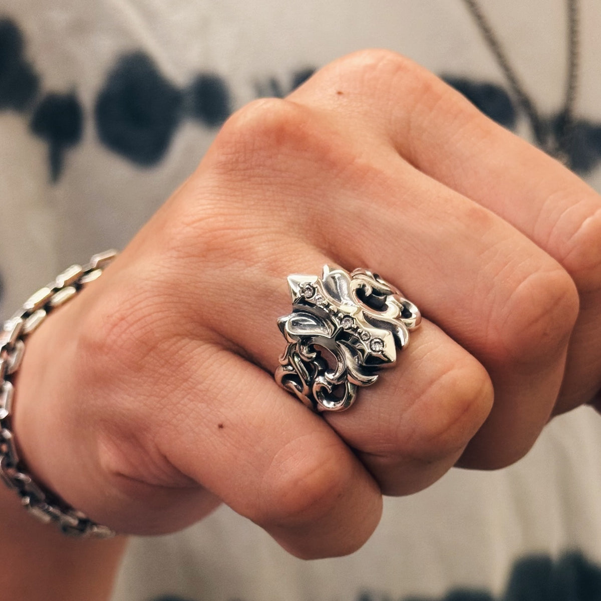 Gothic Thorn Vine Ring 荊棘藤蔓鋯石戒指