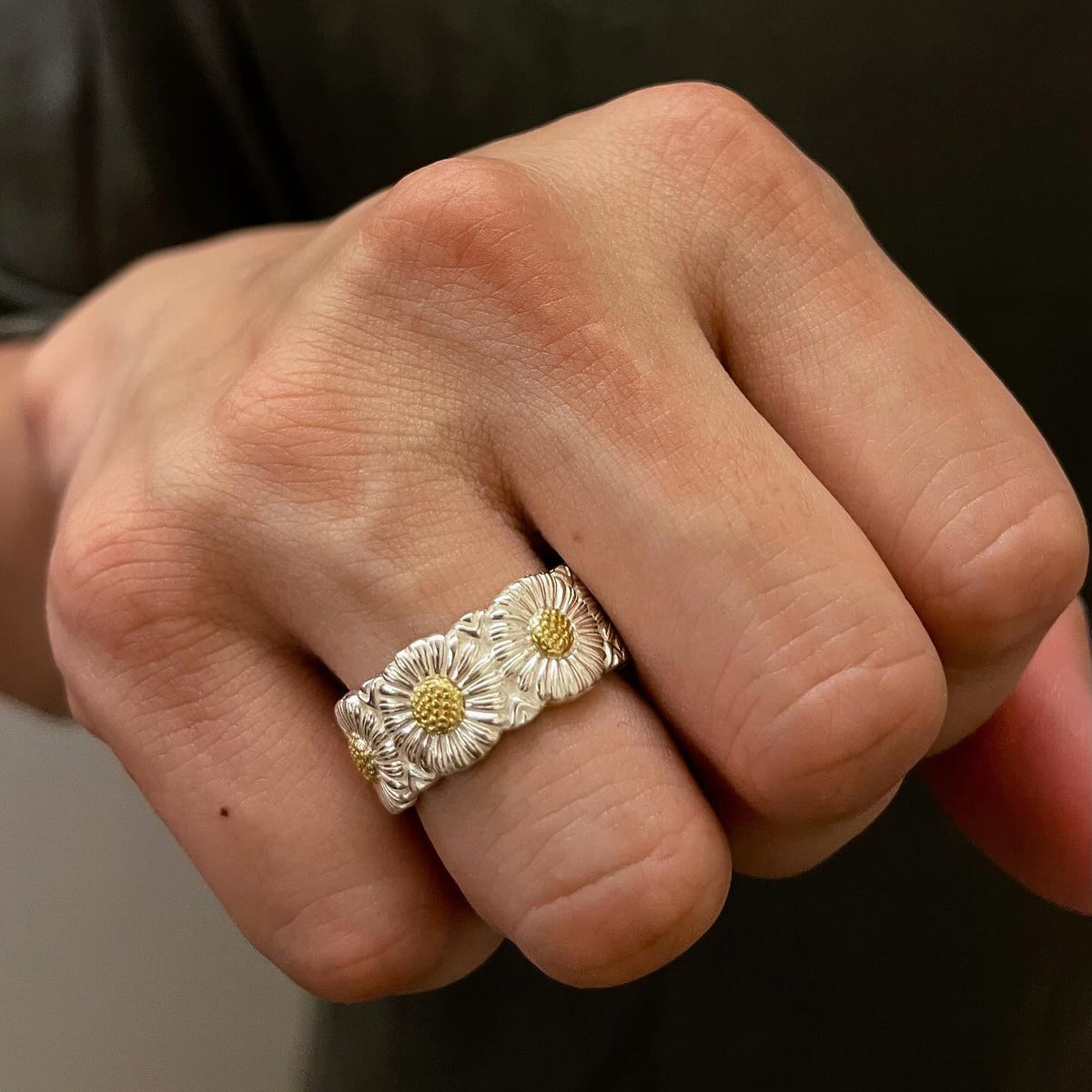 Daisy Ring 拋光雛菊戒指