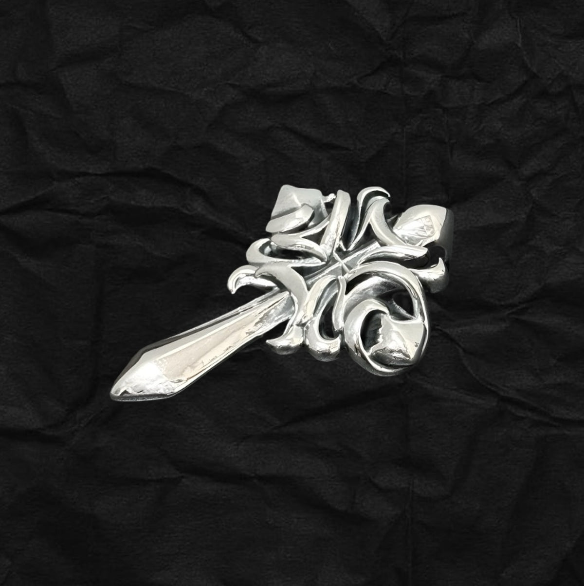 Flame Cross Pendant 火焰十字架吊墜