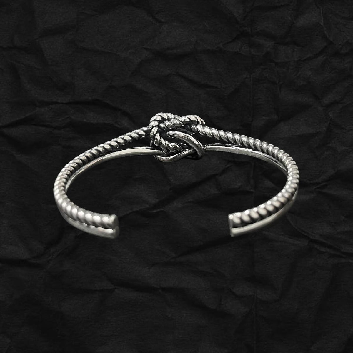 Double Knots Bangle 雙層繩結手鐲