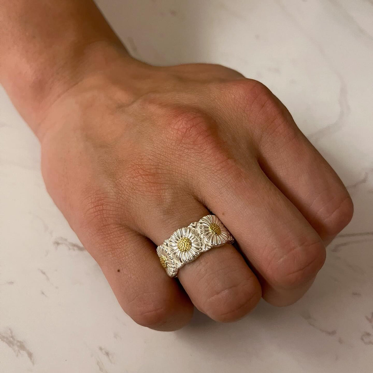 Daisy Ring 拋光雛菊戒指