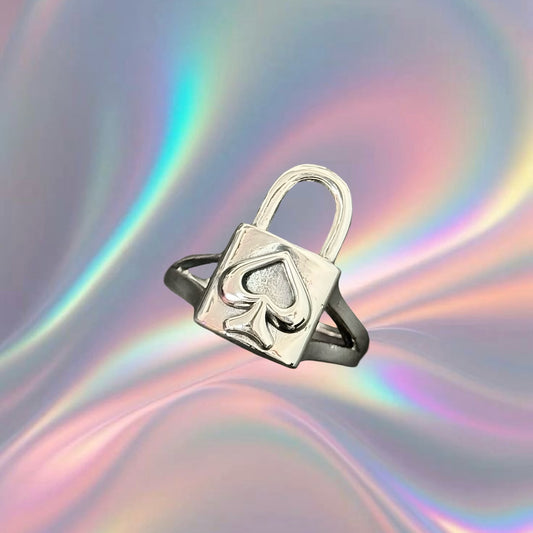 Spade Lock Ring 桃心鎖戒指