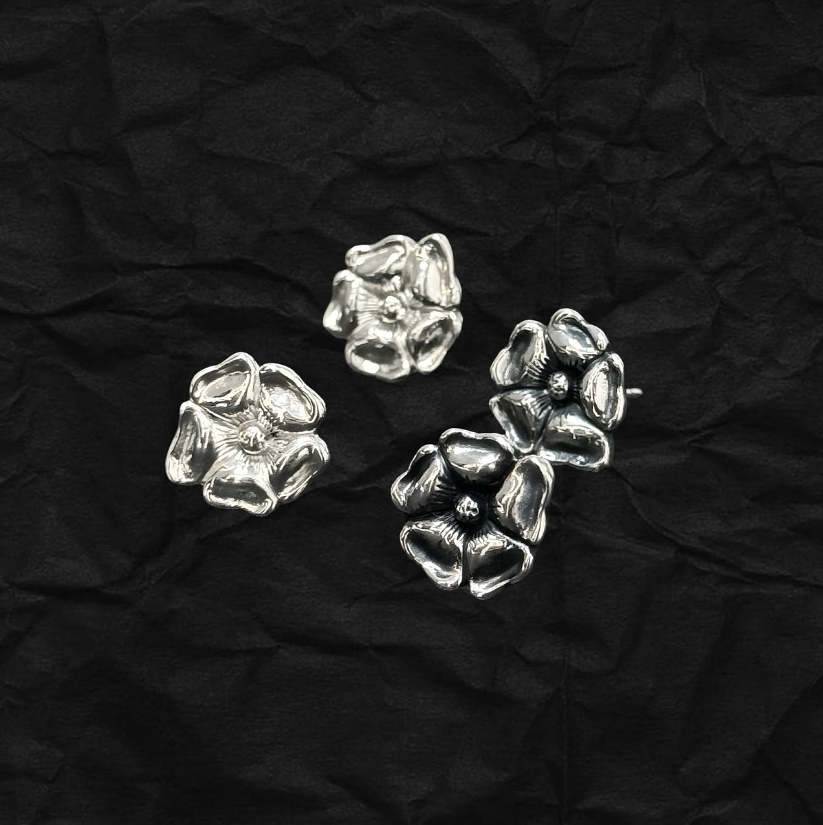 Rose Ear Stud 手工薔薇花耳釘