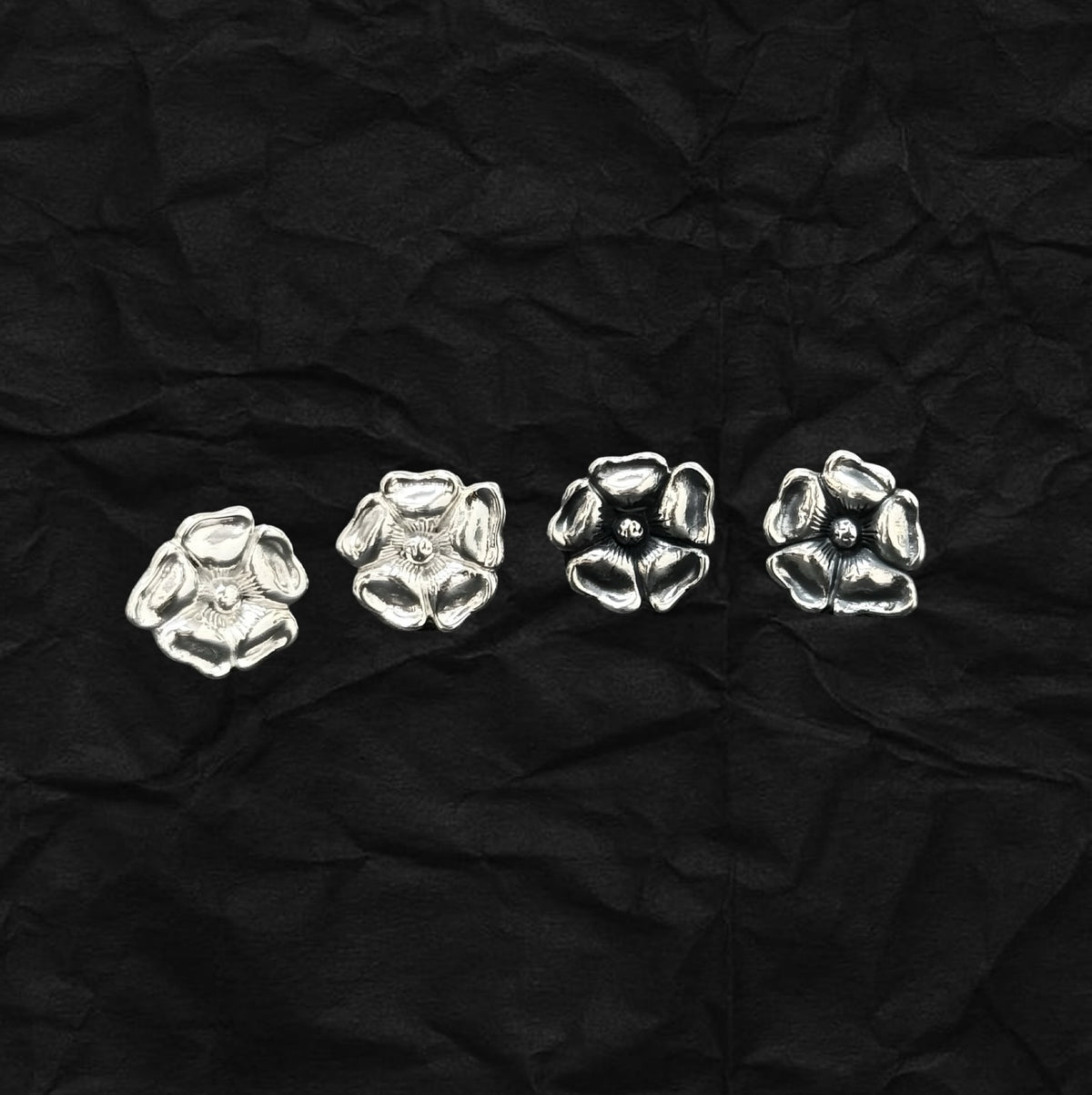 Rose Ear Stud 手工薔薇花耳釘
