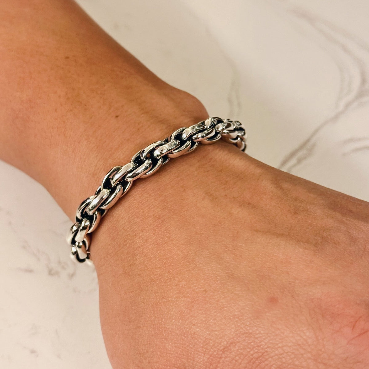 Crow Braided Rope Chain Bracelet 烏鴉扣編織粗麻繩手鏈