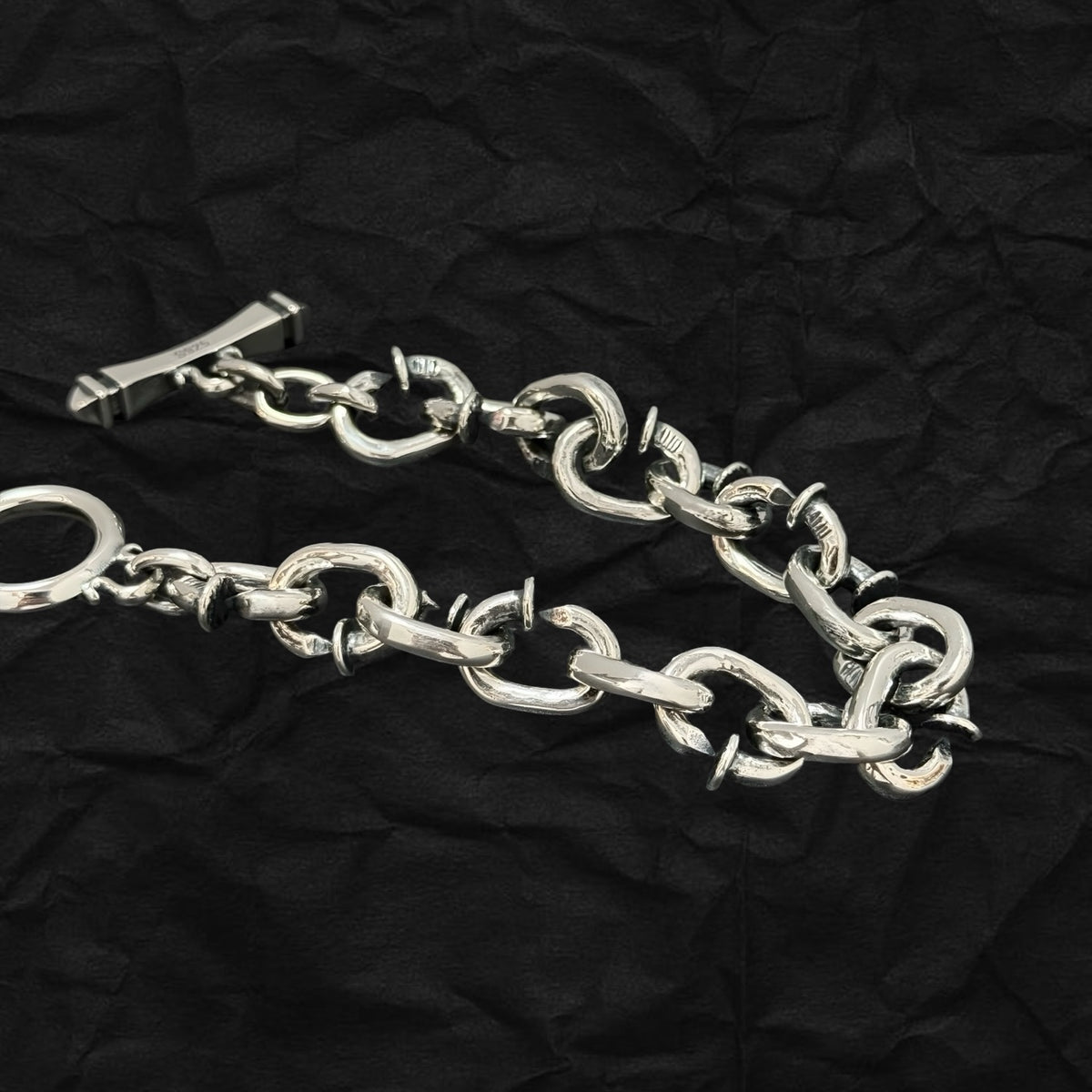 Chunky Nails Bracelet 堅韌釘子之鏈