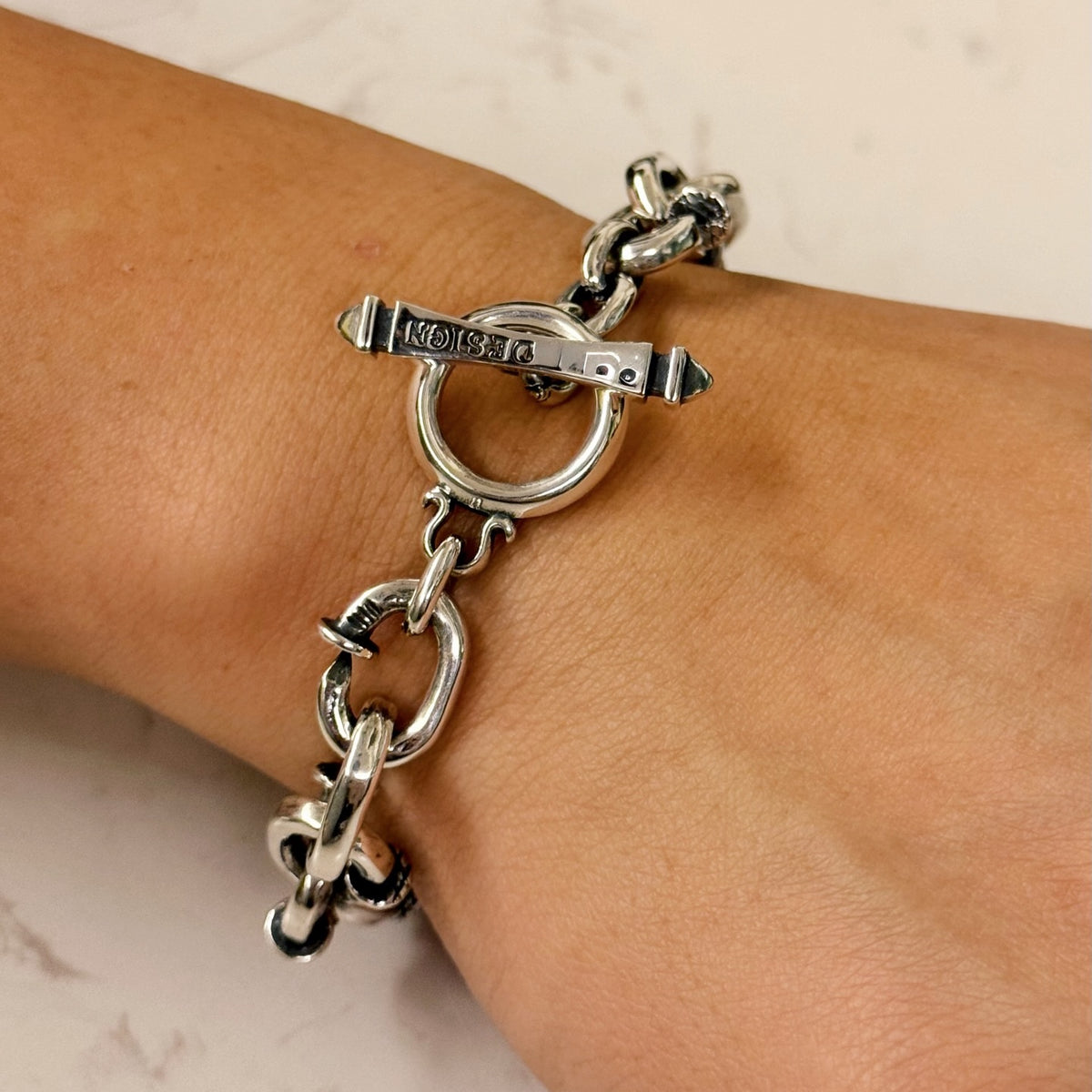 Chunky Nails Bracelet 堅韌釘子之鏈