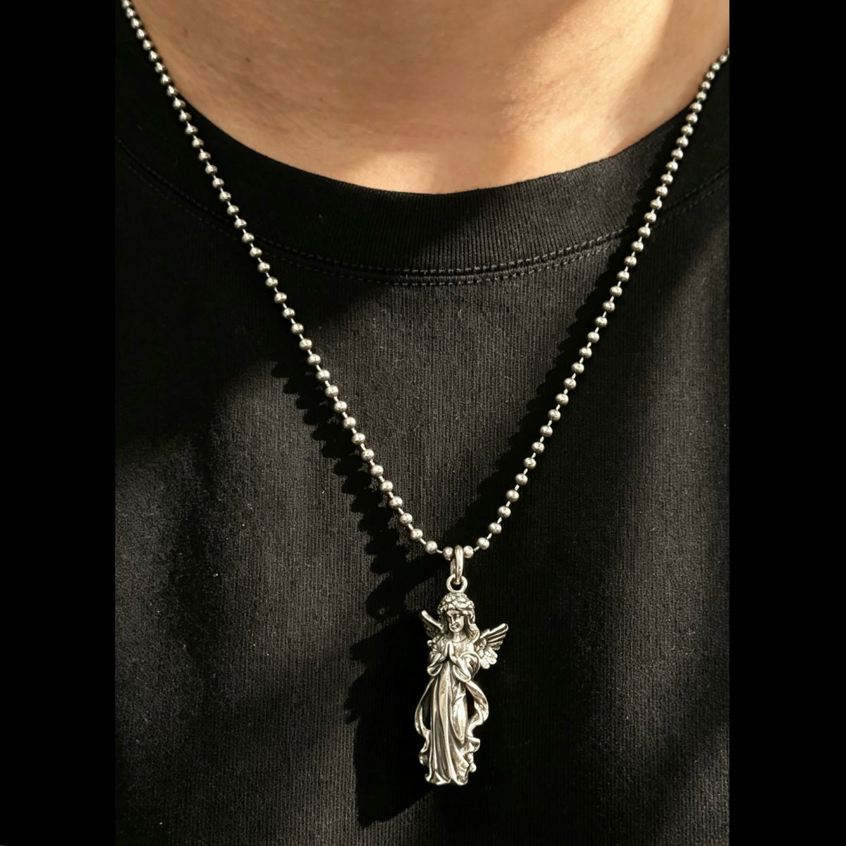 Praying Angel Pendant 祈禱天使吊墜