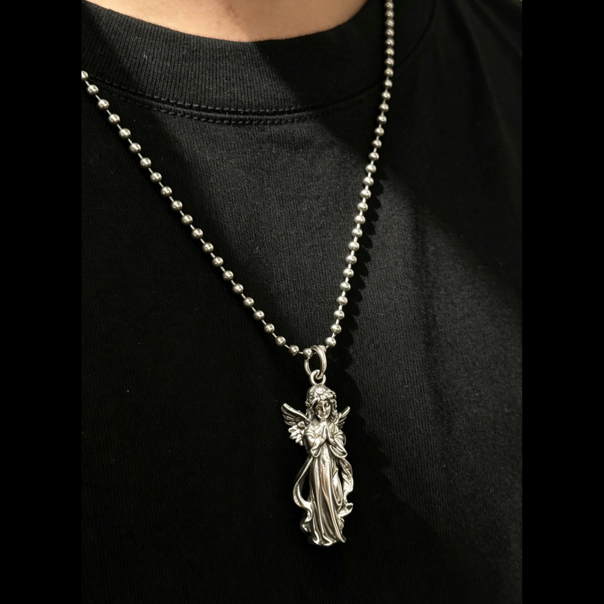 Praying Angel Pendant 祈禱天使吊墜