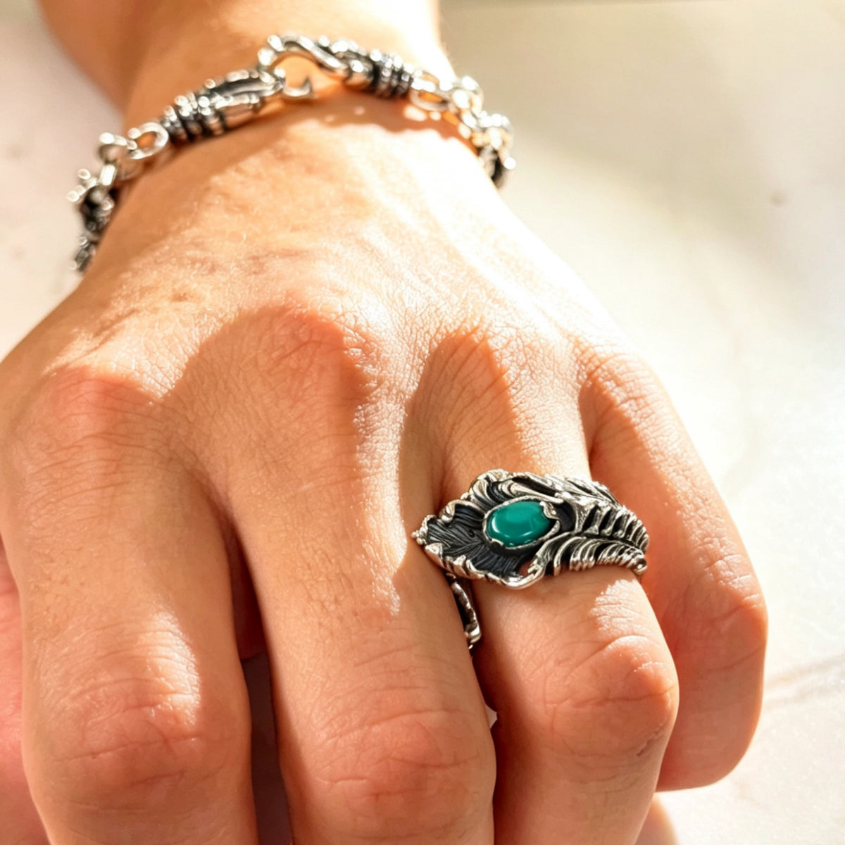 Bone &amp; Feather Turquoise Ring 手工羽毛骨骼綠松石戒指