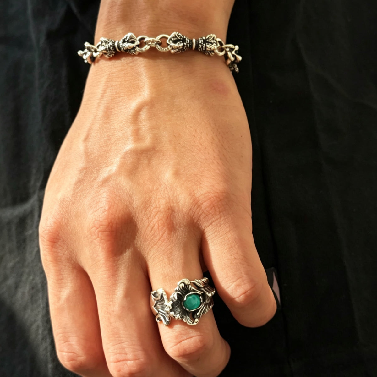Bone &amp; Feather Turquoise Ring 手工羽毛骨骼綠松石戒指