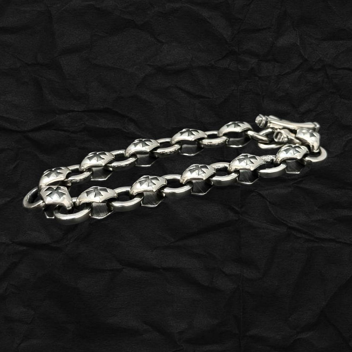 Maltese Cross OT Bracelet 馬爾他十字粗手鏈
