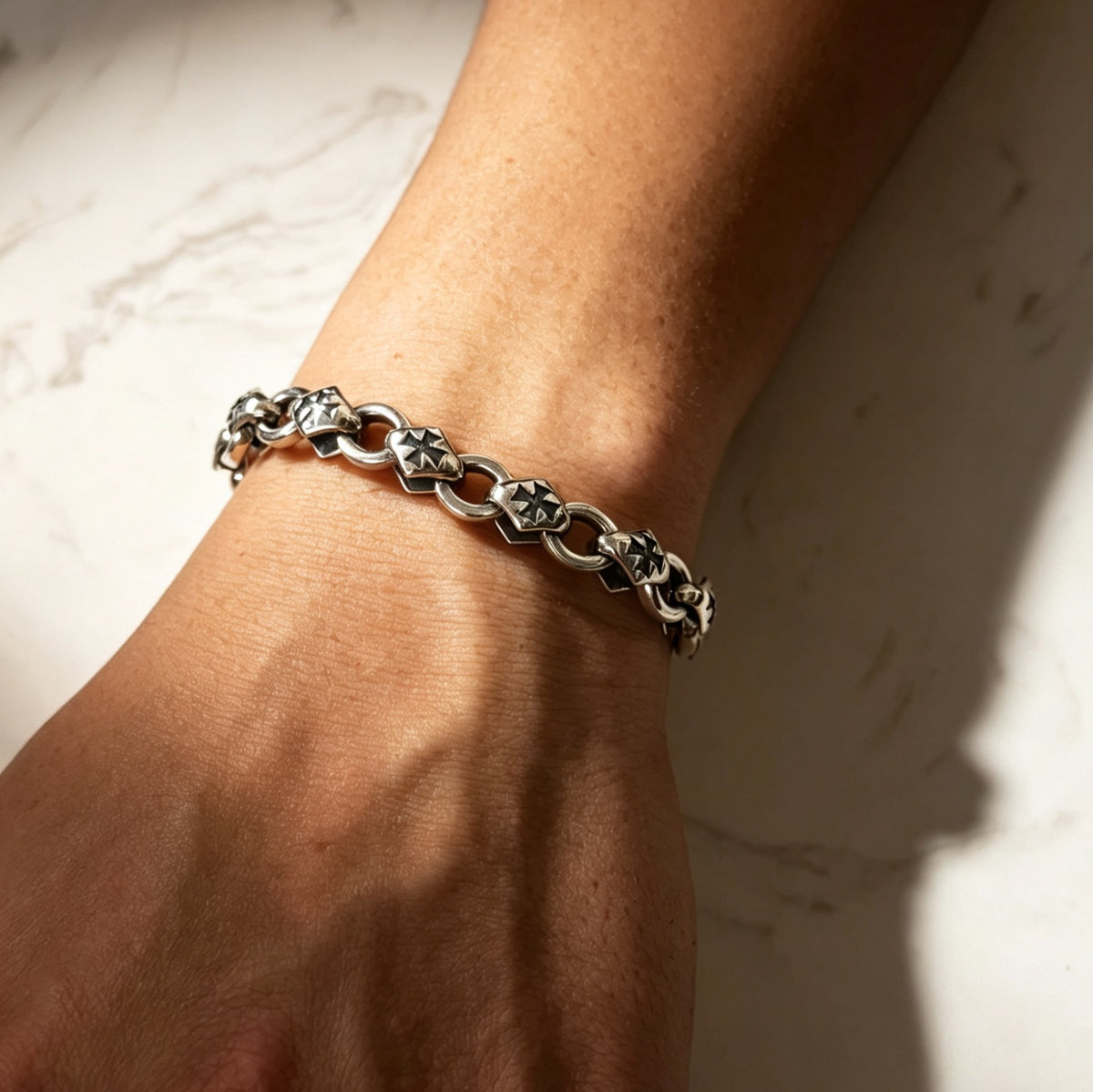 Maltese Cross OT Bracelet 馬爾他十字粗手鏈
